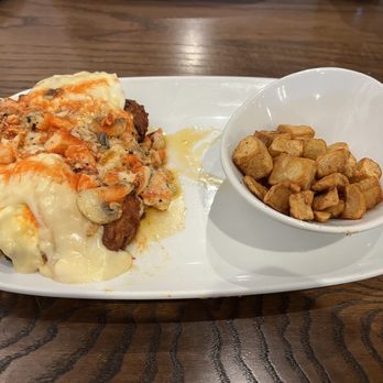 Another Broken Egg Cafe - Lobster Hash Benedict! - American Near Me - North Canton, Ohio