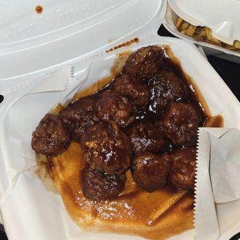 Beanie's Bar & Grill - Boneless Honey BBQ - American Near Me - Mount Joy, Pennsylvania