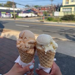 mango and butter pecan ice cream