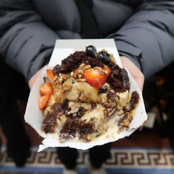 Cinnaholic - Customized cinnamon roll. Don't ask me what's the topping cuz I literally picked as I skimmed the options lol - Desserts Near Me - Seattle, Washington