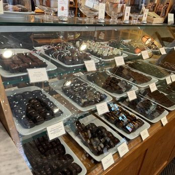 L.A. Burdick Handmade Chocolates - Chocolatiers & Shops Near Me - New York, New York L.A. Burdick Handmade Chocolates - Chocolatiers & Shops Near Me - New York, New York