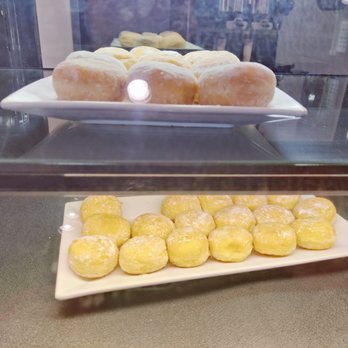 Black Lion Cafe - Baked treats - Coffee & Tea Near Me - Rockville, Maryland