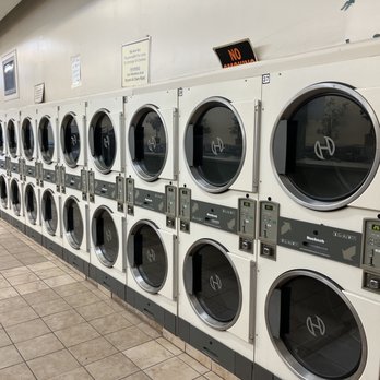 Sandford & Suds Laudromat - Laundromat Near Me - Newark, New Jersey Sandford & Suds Laudromat - Laundromat Near Me - Newark, New Jersey