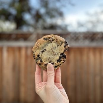 Busy Lizzy's Baked Goods - Cookies n' Cream | IG: xstina.eats - Bakeries Near Me - Burlingame, California