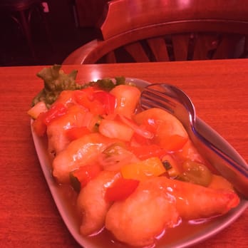 Pad Thai - Sweet and sour shrimp - Thai Near Me - Geneva, GE
