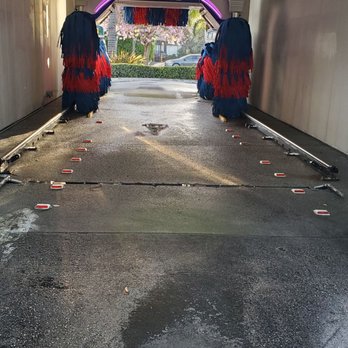 1. Spot Free Car Wash