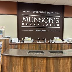 Munson's Chocolates - Register