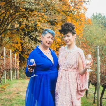 Olalla Vineyard & Winery - Mother and daughter in the vineyard - Wine Tasting Room Near Me - Olalla, Washington