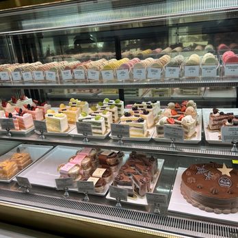 Tous Les Jours - Cakes - Bakeries Near Me - Virginia Beach, Virginia Tous Les Jours - Cakes - Bakeries Near Me - Virginia Beach, Virginia