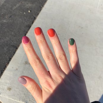 VIP Nails - Fall powder dip - Nail Salons Near Me - Worcester, Massachusetts