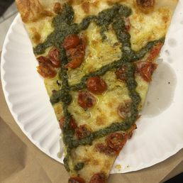 Pesto Artichoke Pizza Pesto Artichoke Pizza