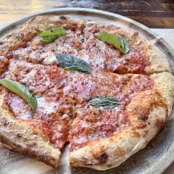 Upland - Margarita Pizza - New American Near Me - New York, New York