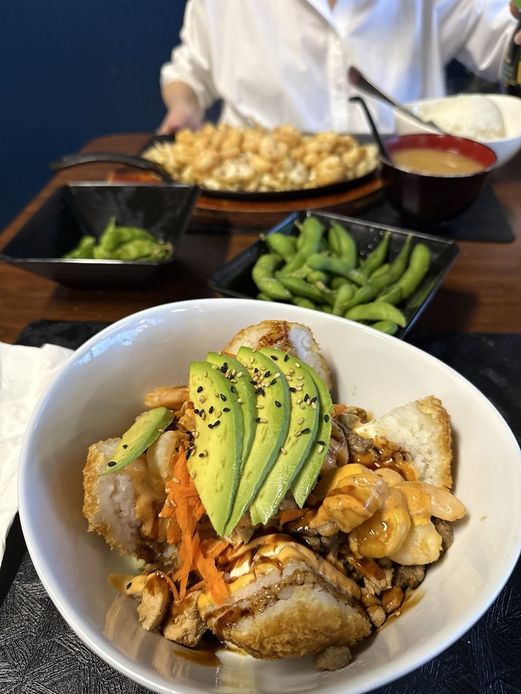 Food from Sushi Brothers