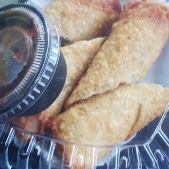 Sushi Seoul - They said 4 egg roles but i got 2 egg roles cut in half 8 bucks - Asian Fusion Near Me - Eugene, Oregon Sushi Seoul - They said 4 egg roles but i got 2 egg roles cut in half 8 bucks - Asian Fusion Near Me - Eugene, Oregon
