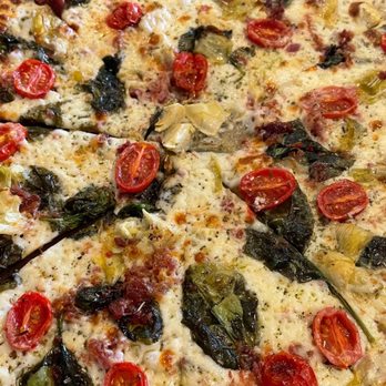 Antics Pizza - Pizza Near Me - Hilo, Hawaii