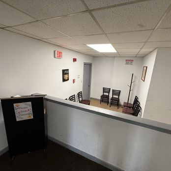 Somewhere in Time Cafe - March 2026 Waiting area - Breakfast & Brunch Near Me - Mystic, Connecticut
