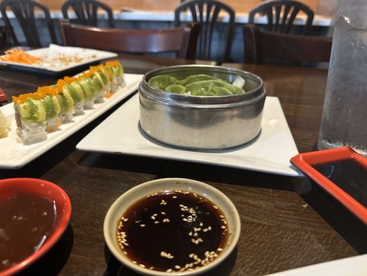 Sushi Tao by null
