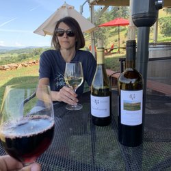 Gianelli Vineyards & Wineyards