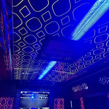 Party Bus 909 - The ceiling of the party bus - Party Bus Rentals Near Me