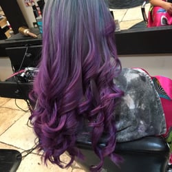 Hector's Beauty Salon #2 - Silver hair with purple ombré