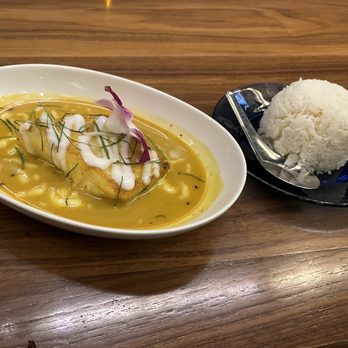 Lom Wong - Seabass Curry - Thai Near Me - Phoenix, Arizona Lom Wong - Seabass Curry - Thai Near Me - Phoenix, Arizona