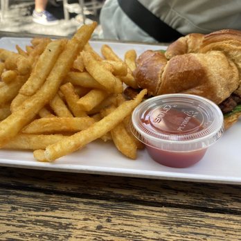 Mo' Brunch & Brews - Breakfast & Brunch Near Me - Houston, Texas Mo' Brunch & Brews - Breakfast & Brunch Near Me - Houston, Texas