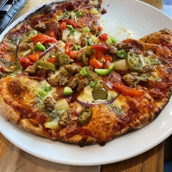 MOD Pizza - Fast Food Near Me - Mont Belvieu, Texas