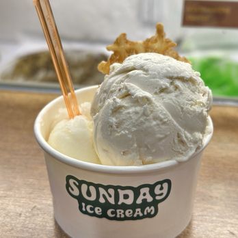 Sunday Ice Cream - Single Split: Kumquat Lemon Sorbet (bottom) & Jolly Pong (top) - Ice Cream & Frozen Yogurt Near Me - San Diego, California Sunday Ice Cream - Single Split: Kumquat Lemon Sorbet (bottom) & Jolly Pong (top) - Ice Cream & Frozen Yogurt Near Me - San Diego, California