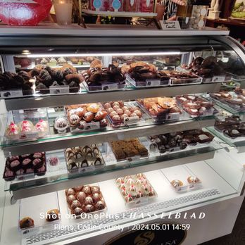 Holidaze and Gifts - Jewelry Near Me - Plano, Texas Holidaze and Gifts - Jewelry Near Me - Plano, Texas