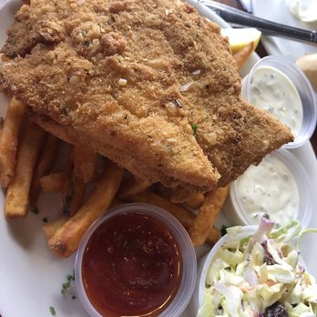 Moby Dick Restaurant - Fish and Chips - American Near Me - Santa Barbara, California