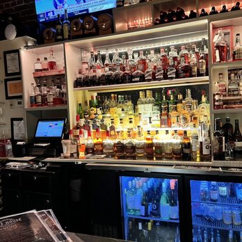 Hale House - Cool bar - American Near Me - Charleston, West Virginia Hale House - Cool bar - American Near Me - Charleston, West Virginia