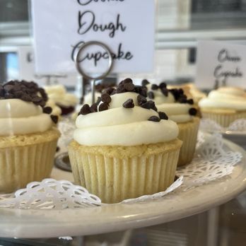Agritopia - Cookie Dough Cupcakes - Farmers Market Near Me - Gilbert, Arizona