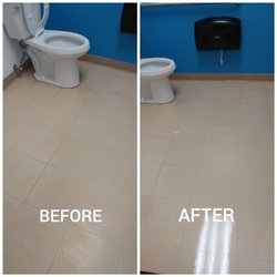 Hermes Brothers - Floor waxing of another small bathroom