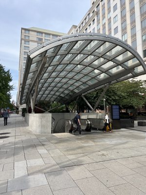 Treasure Trove Foreign Currency Exchange by null