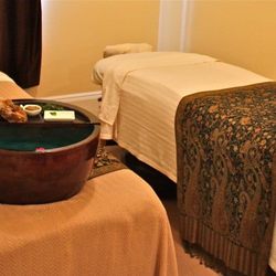 Sunday Massage - Couples Massage Room