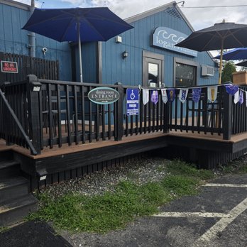Logan's Run - Sports Bars Near Me - Hampton, New Hampshire Logan's Run - Sports Bars Near Me - Hampton, New Hampshire