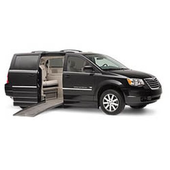 United Access - The Braun Entervan features a lowered floor and mobility ramp for wheelchair access. - Mobility Equipment Sales & Services Near Me - Arlington, Texas United Access - The Braun Entervan features a lowered floor and mobility ramp for wheelchair access. - Mobility Equipment Sales & Services Near Me - Arlington, Texas