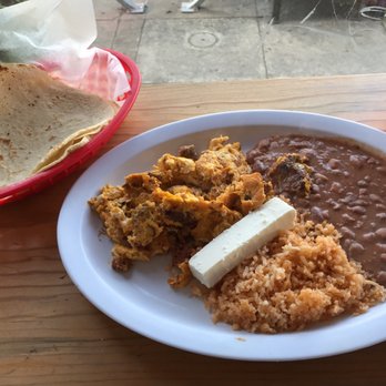 Doña Mago - Huevos con chorizo! - Mexican Near Me - San Francisco, California Doña Mago - Huevos con chorizo! - Mexican Near Me - San Francisco, California