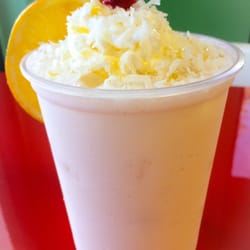 La Botana Antojos Agridulces - Cocada - a coconut smoothie type of drink - it's huge and very good