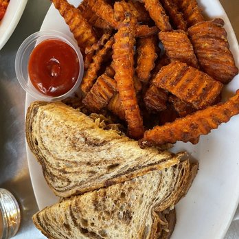 Perfect Pear Bistro - Quad city melt with sweet potato fries - New American Near Me - Tempe, Arizona Perfect Pear Bistro - Quad city melt with sweet potato fries - New American Near Me - Tempe, Arizona