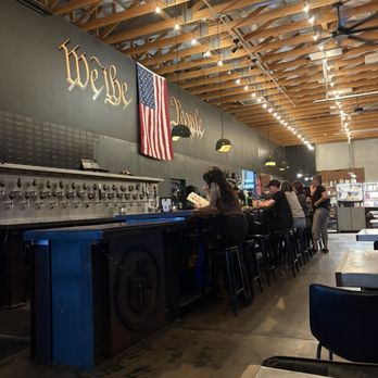 Myke's Pizza - Bar - Pizza Near Me - Mesa, Arizona