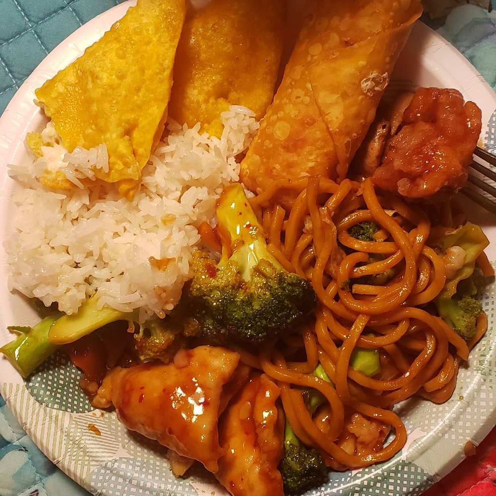 Great Wall Chinese Restaurant - a plate of food - Chinese Near Me - Clarksville, Virginia Great Wall Chinese Restaurant - a plate of food - Chinese Near Me - Clarksville, Virginia