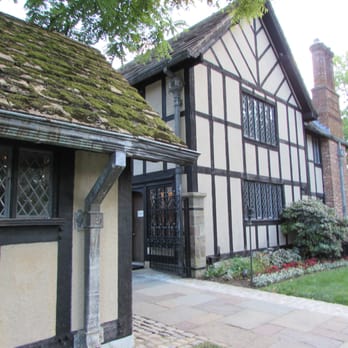 Agecroft Hall - Museums Near Me - Richmond, Virginia
