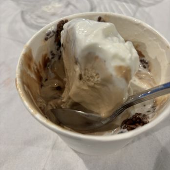 Magic Fountain - Ice Cream & Frozen Yogurt Near Me - Summit, New Jersey