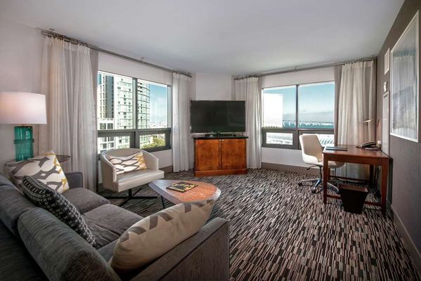 Hilton San Diego Gaslamp Quarter by null