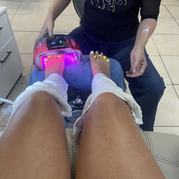 Vicky Nails - Nail Salons Near Me - San Antonio, Texas