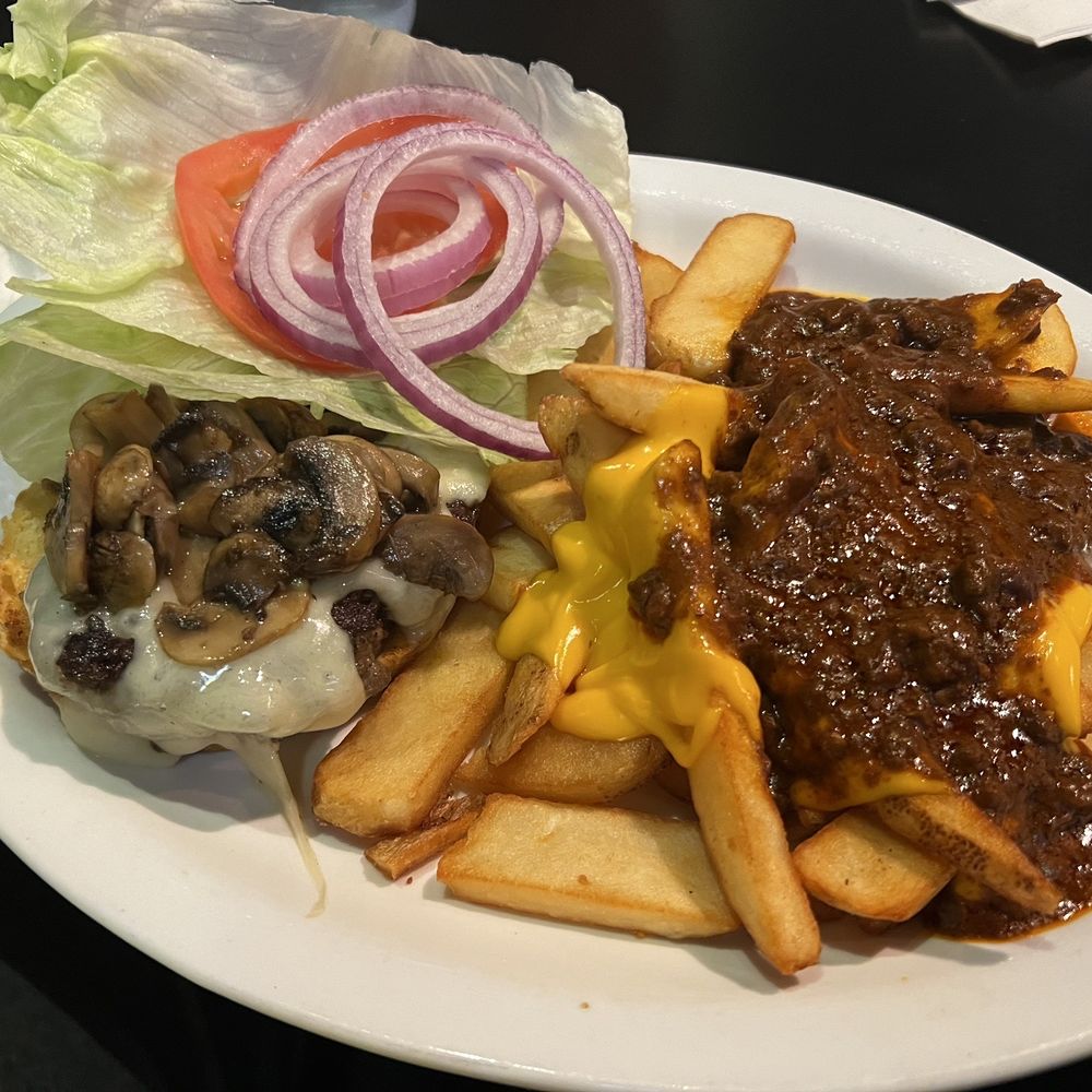 Burgers & Beer - Mushroom burger and upgraded fries (with chili) for a little extra $ - American Near Me - La Quinta, California Burgers & Beer - Mushroom burger and upgraded fries (with chili) for a little extra $ - American Near Me - La Quinta, California