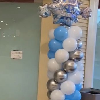 Yvette's Balloons - Holiday column - Balloon Services Near Me