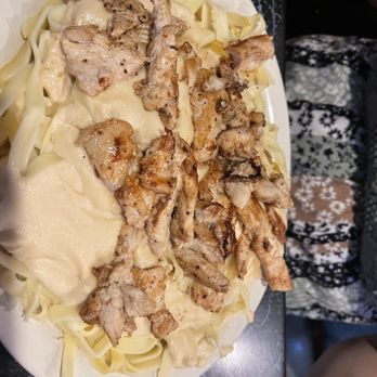 Magnolia Diner - Chicken Fettuccine Alfredo - Diners Near Me - Magnolia, Texas Magnolia Diner - Chicken Fettuccine Alfredo - Diners Near Me - Magnolia, Texas