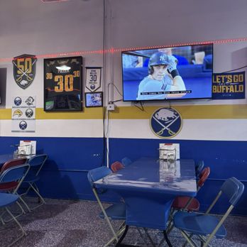 That 716 Pizza Joint - Inside dining - Pizza Near Me - Lakeland, Florida